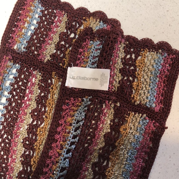 Women’s Scarf - Picture 3 of 5